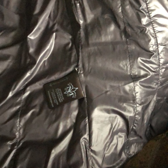 Like new softy leather jacket - Picture 5 of 9